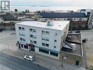 North Bay  Commercial/Building and Land for sale:  18 bedroom 19,495 sq.ft. (Listed 2024-04-08)